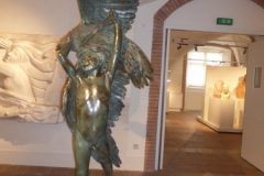 25